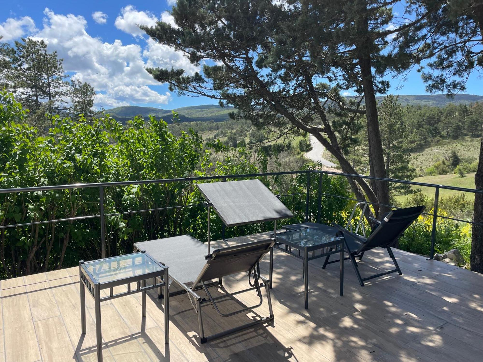 La Maison D'Eddy Et Caro Aux Portes Du Verdon Тригaнс Екстериор снимка